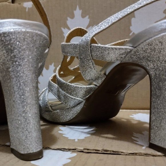 Naturalizer Cameron Sandal Sling Heels Strappy Silver Platform 8.5 ~ Hardly worn - Picture 7 of 11